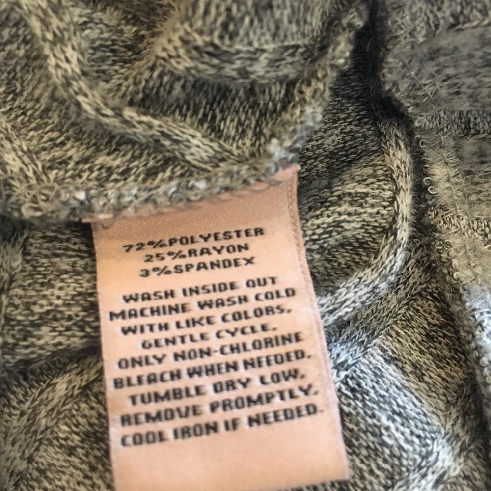 Juicy Couture Gray Lightweight Ribbed Sweater - Picture 9 of 10
